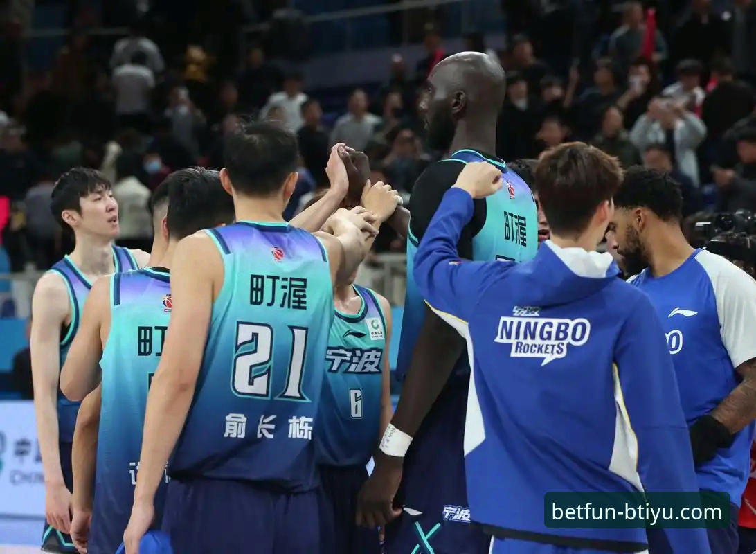 b体育娱乐官方入口对比 资深球迷亲历浙江加时逆转宁波:用b体育平台看CBA季后赛深层体验解析
